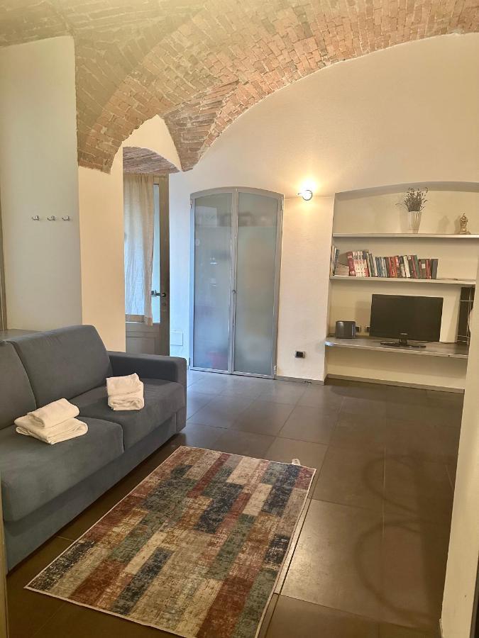 Feel - Luxury Duomo Suite แบร์กาโม ภายนอก รูปภาพ